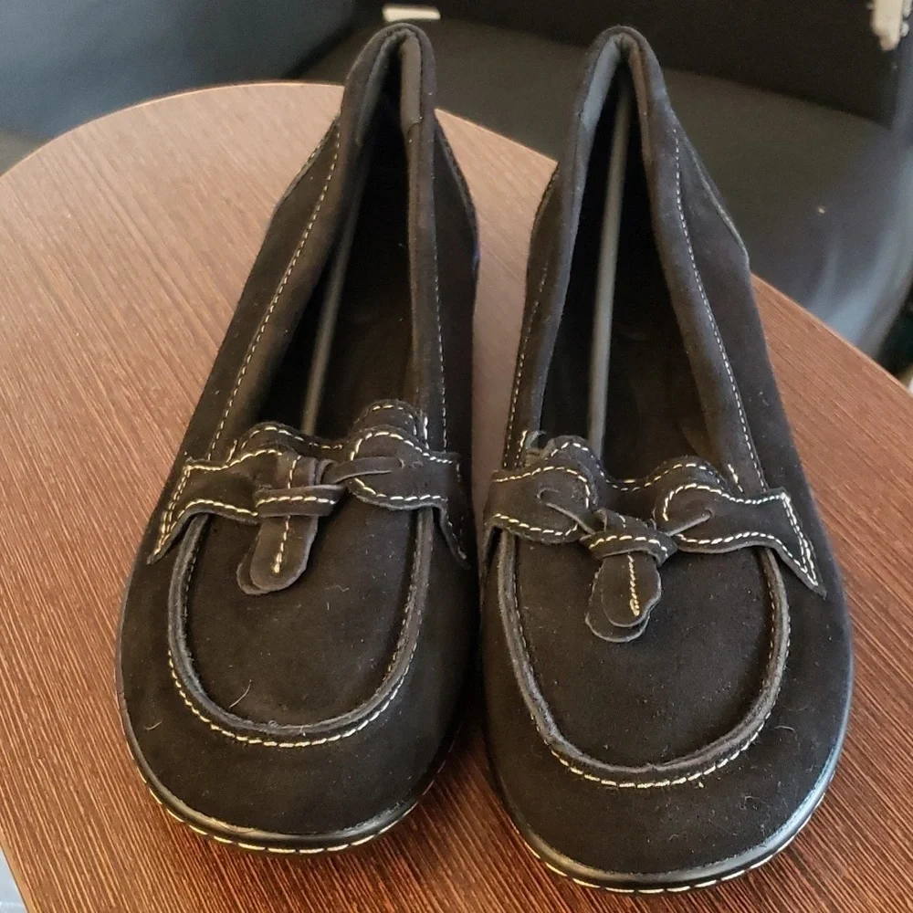 Osslue Women's Classic Microsuede Black  Loafers Size 8.5